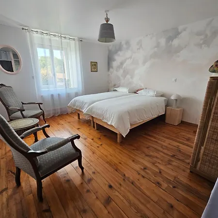 Holiday home L'eperon Mouchete