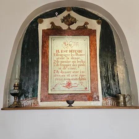 Maison Historique Du Xviiieme Siecle Dom wakacyjny *