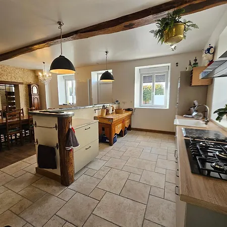 Holiday home L'eperon Mouchete *