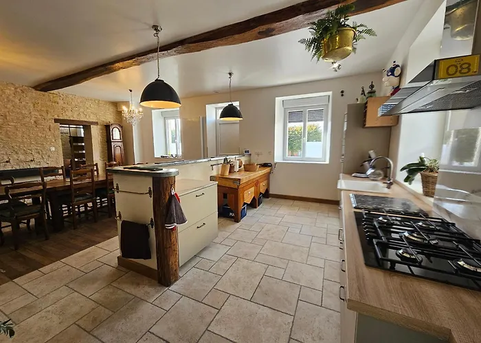 Holiday home L'eperon Mouchete *