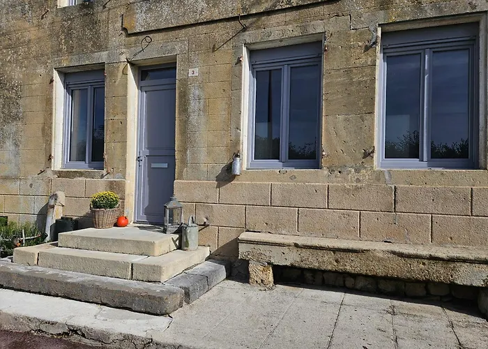 Maison Historique Du Xviiième Siècle Mouzay (Indre-et-Loire)